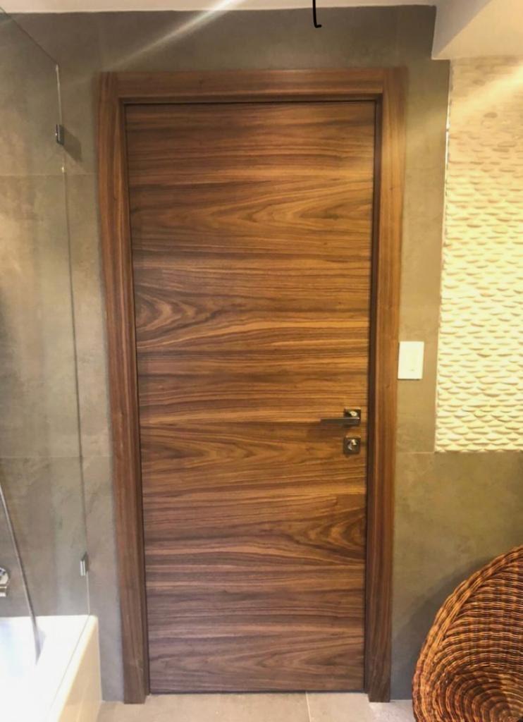 Chantier client, installation d'une porte d'intérieur